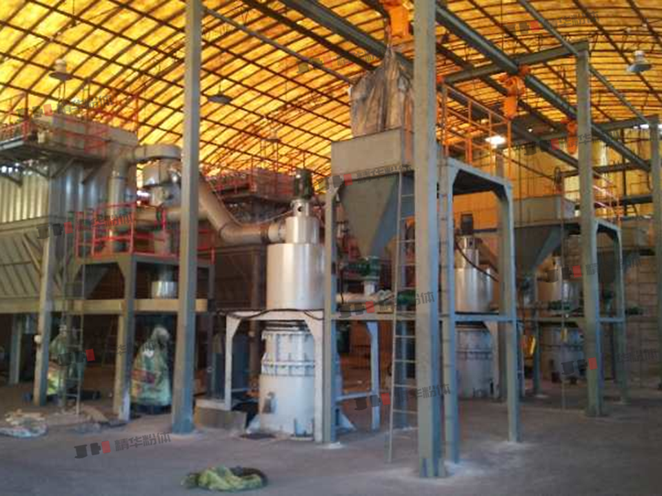 煅后焦輥壓磨--山西某生產(chǎn)現(xiàn)場