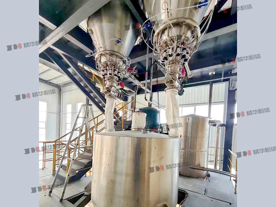 玻璃微珠氣流混合機(jī)--山西海諾某生產(chǎn)現(xiàn)場(chǎng)